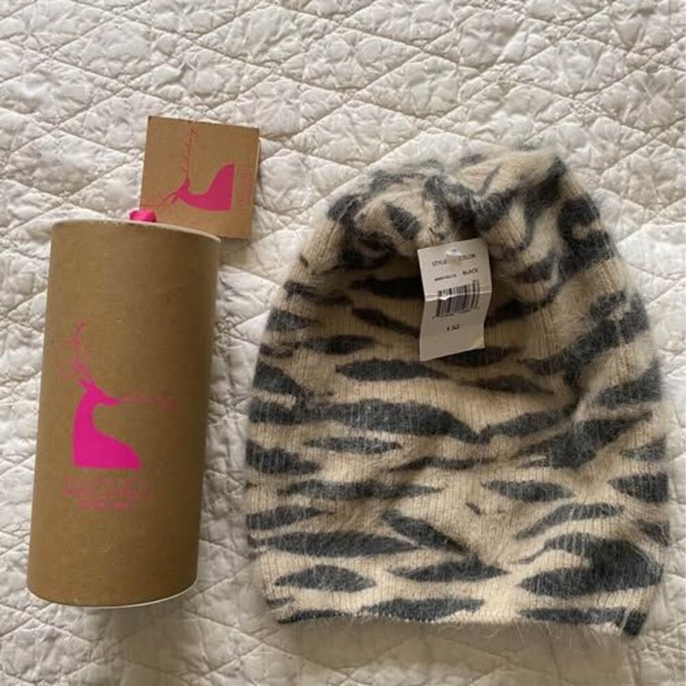 Rachel Roy Zebra Angora Wool Slouchy Beanie Winter Hat new